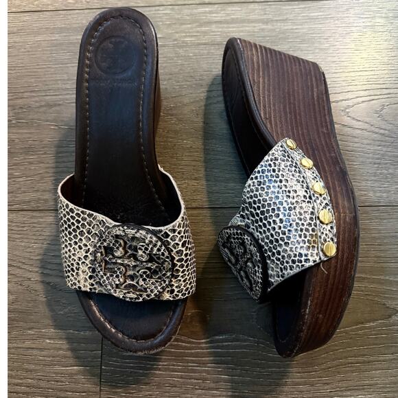 Tory Burch Snake Print‎ Open Toe Wedge Sandal 6M - Picture 3 of 7